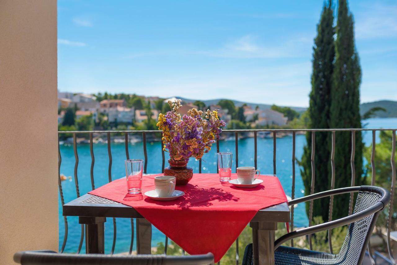 Villa Divna Жаборич Экстерьер фото